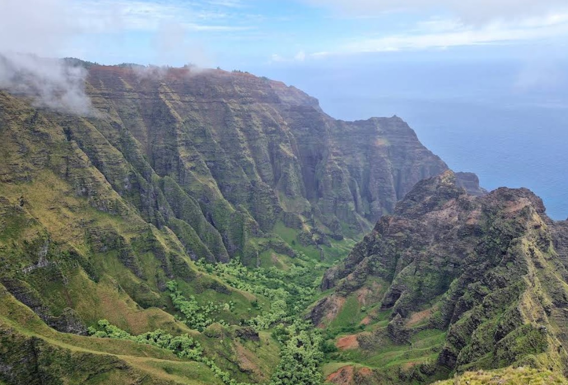 Awa'awapuhi Valley [-Reverse-]
